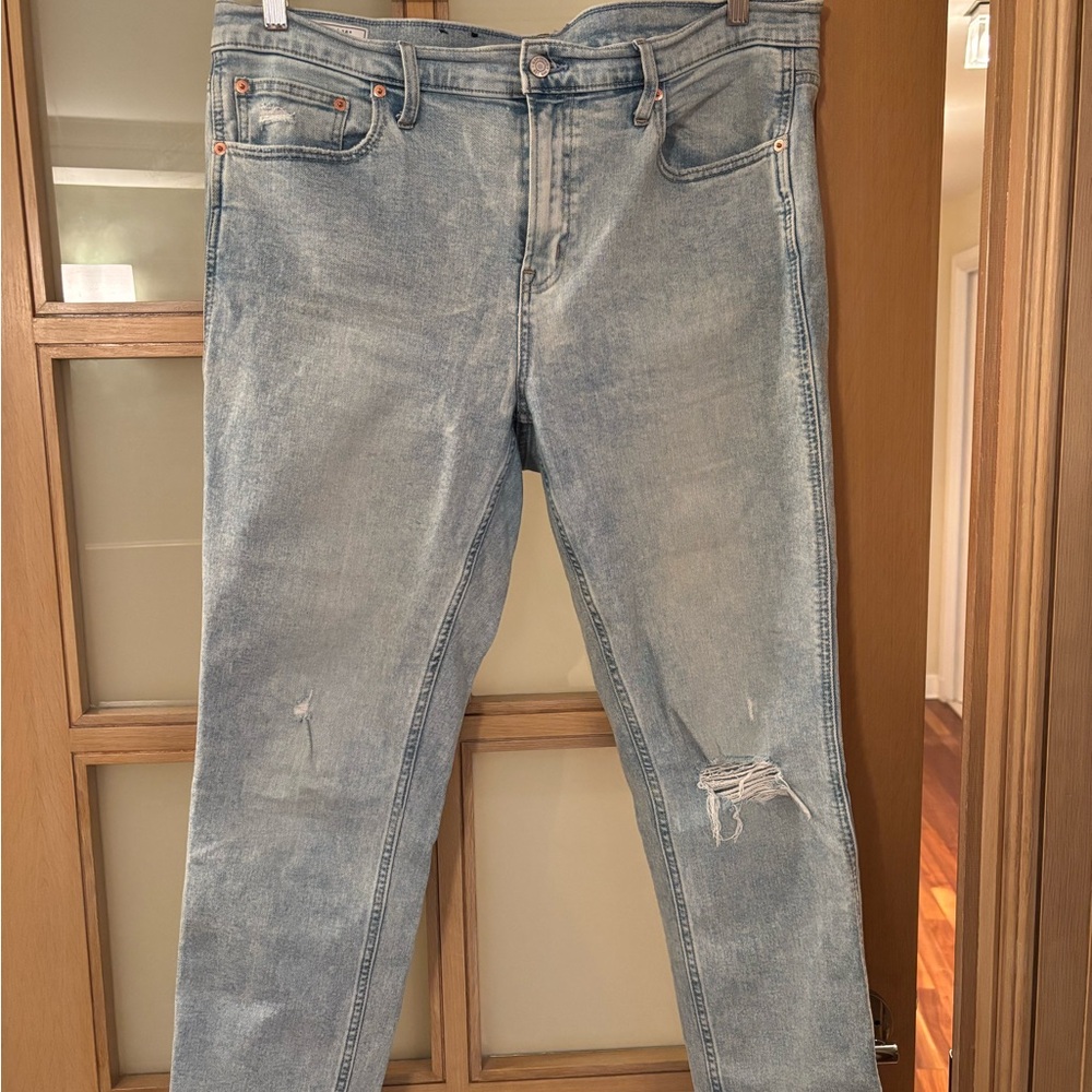 Gap light wash jeans